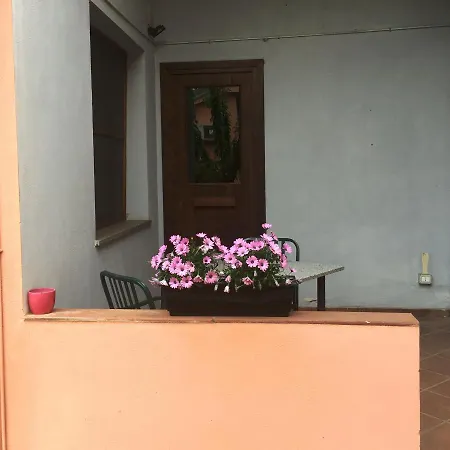 Gaia Bed & Breakfast 3*